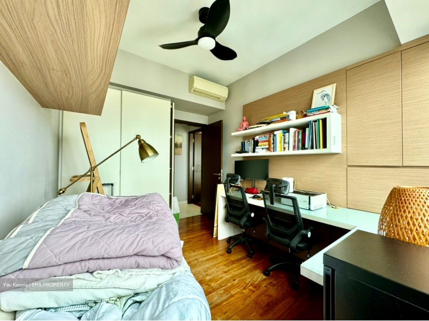 iResidences (D12), Apartment #586870671